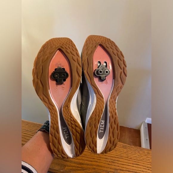 Tiem Cycling Shoes with clips - Picture 4 of 4